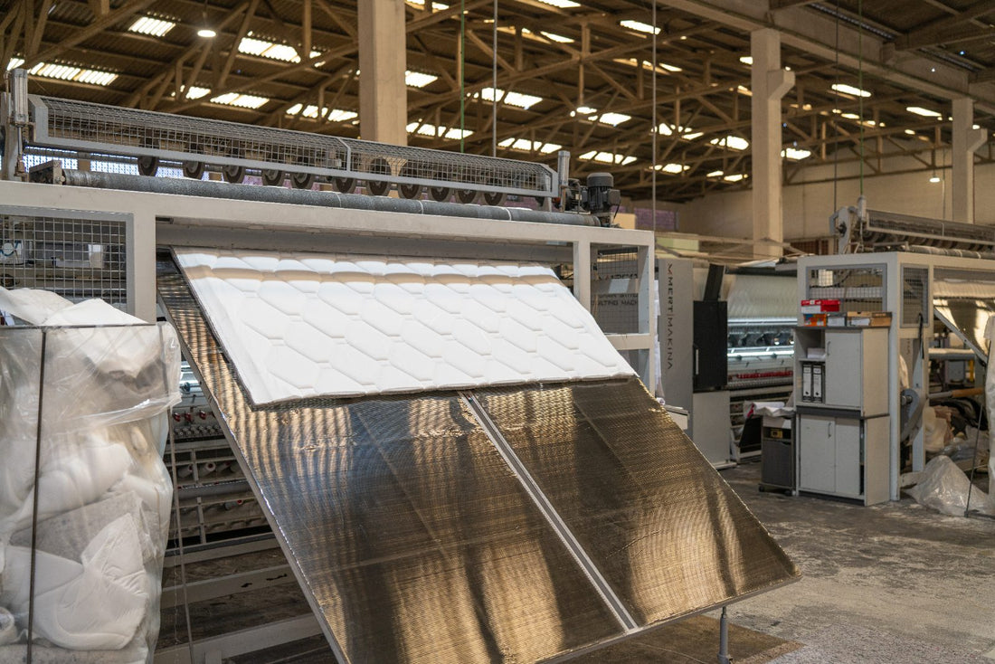 Fábrica Dreamura em Portugal - linha de produção de colchões