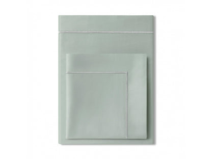 Conjunto Lençóis Saten Verde Dreamura - detalhe do tecido cetim acetinado