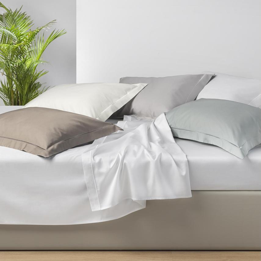 Conjunto Lençóis Saten Verde Dreamura - lençol de baixo, lençol de cima e fronhas