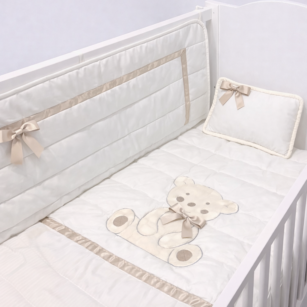 Conjunto Edredão + Resguardo + Almofada de Bebé Beppu